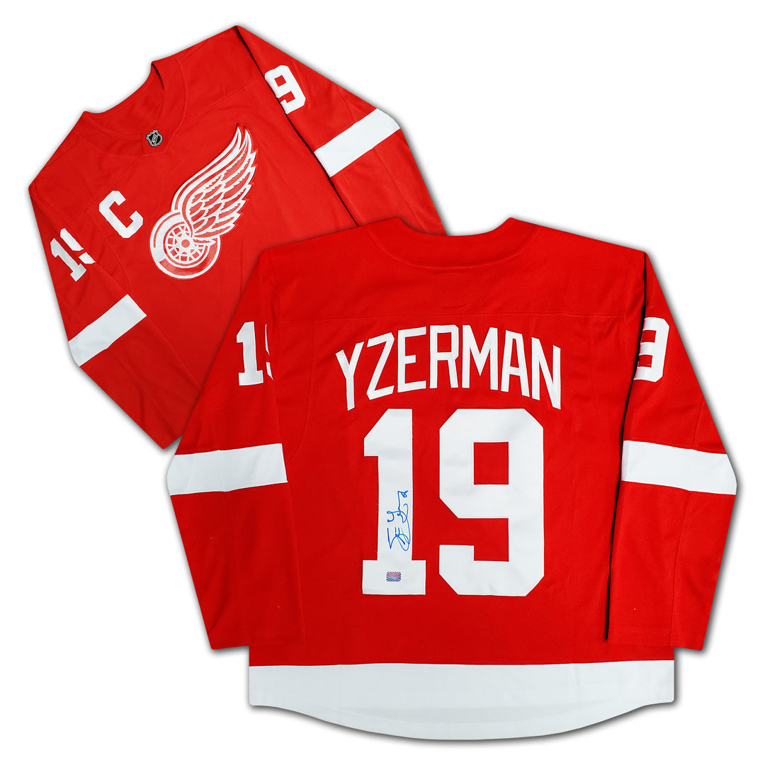 Steve Yzerman Autographed Red Detroit Red Wings Jersey, Detroit Red Wings, NHL, Hockey, Autographed, Signed, AAAJH30518